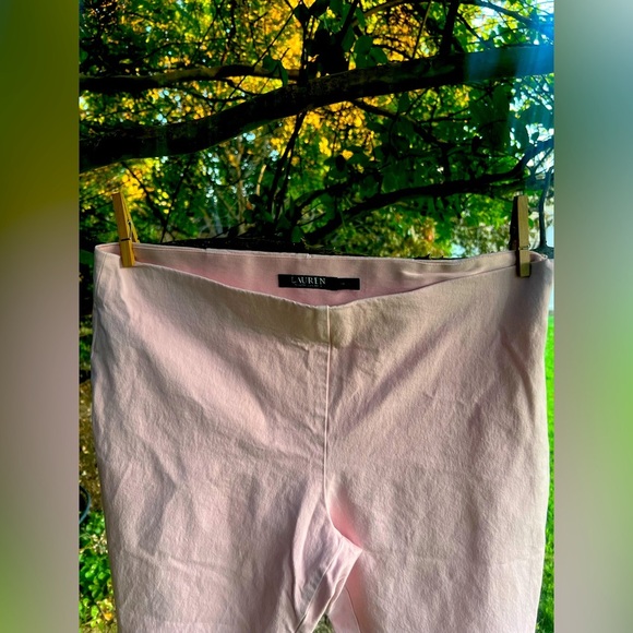 Ralph Lauren Light Pink Capris - Picture 3 of 6